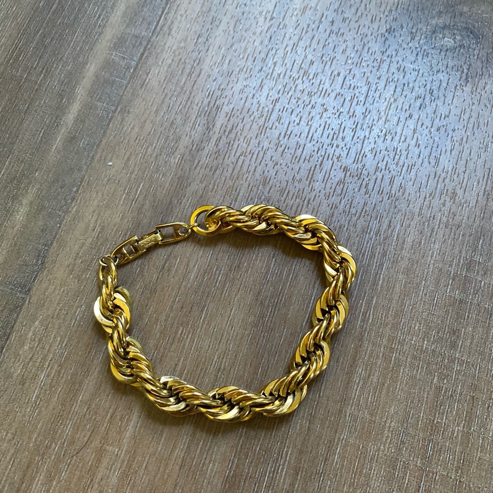 Napier Bracelet